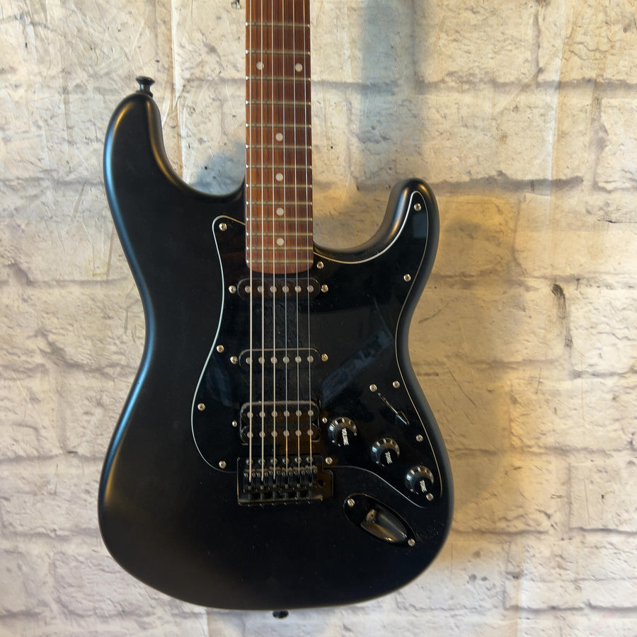 Squier 20th Anniversary Strat Matte Black Finish
