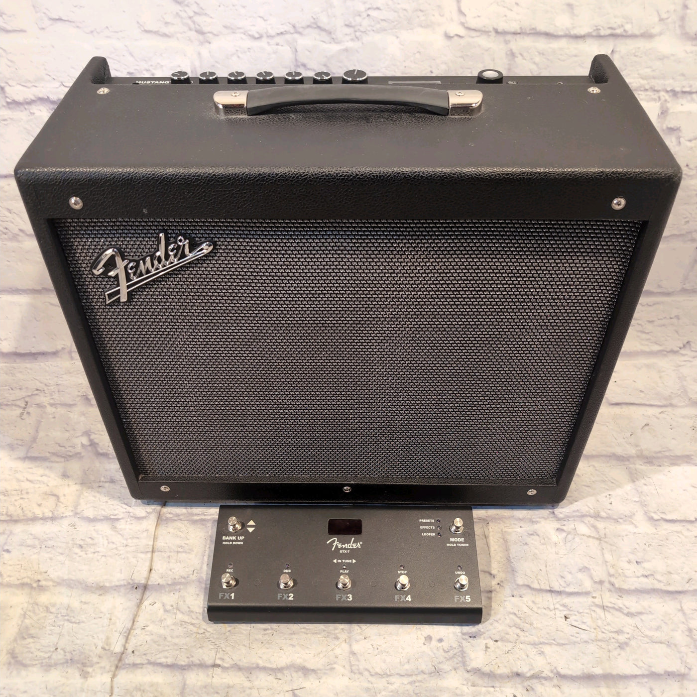 Fender Mustang GTX100 100-Watt 1x12" Digital Modeling Guitar Combo w/ Footswitch