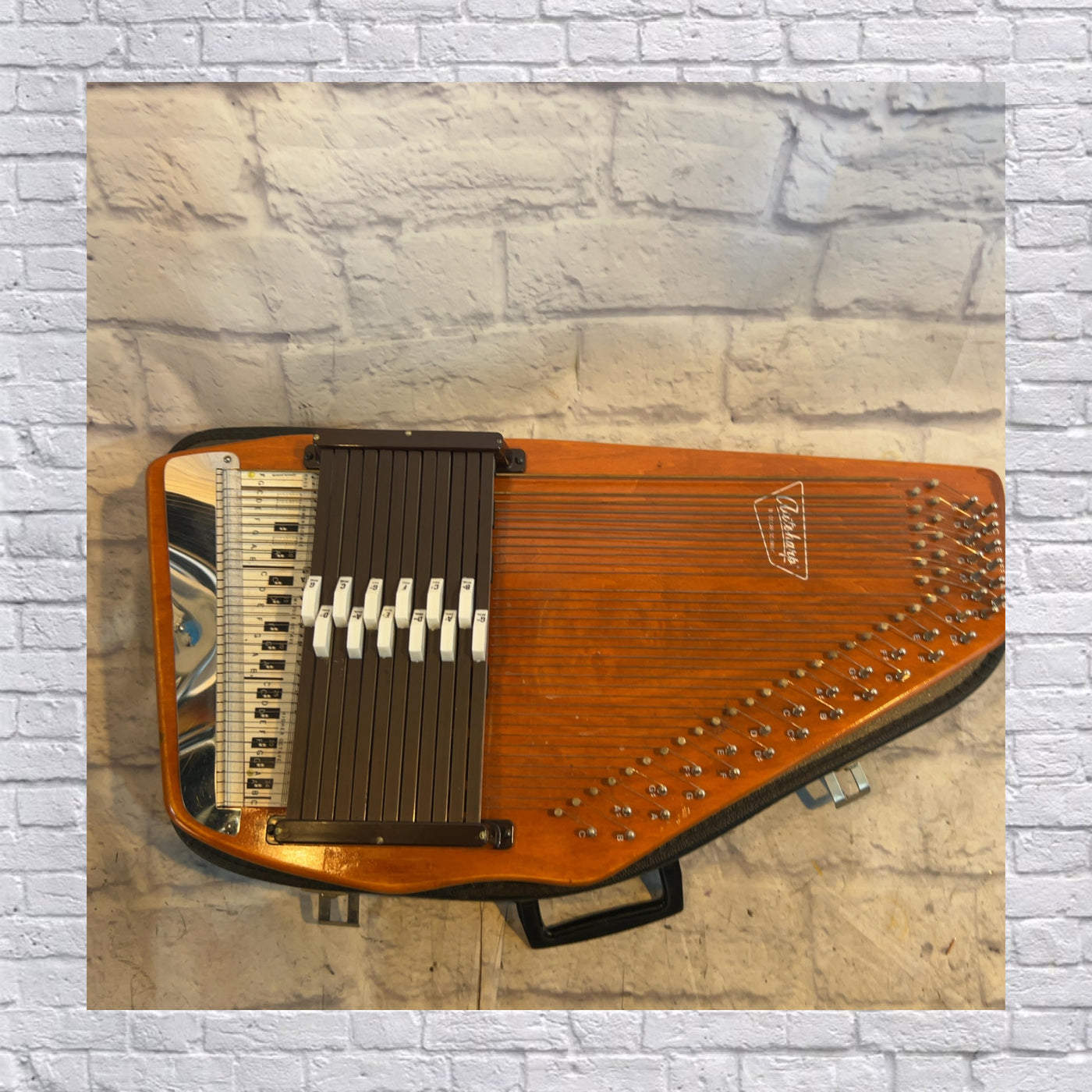 Oscar Schmidt Autoharp with Case Harp