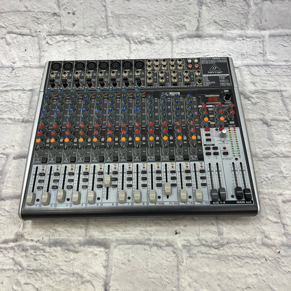 Behringer Xenyx X2222USB Mixer - Evolution Music