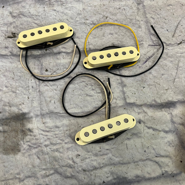 FENDER Eric Johnson Pickups ジャンク Amazon.com: Fender Eric Johnson Stratocaster Pickups, Set of