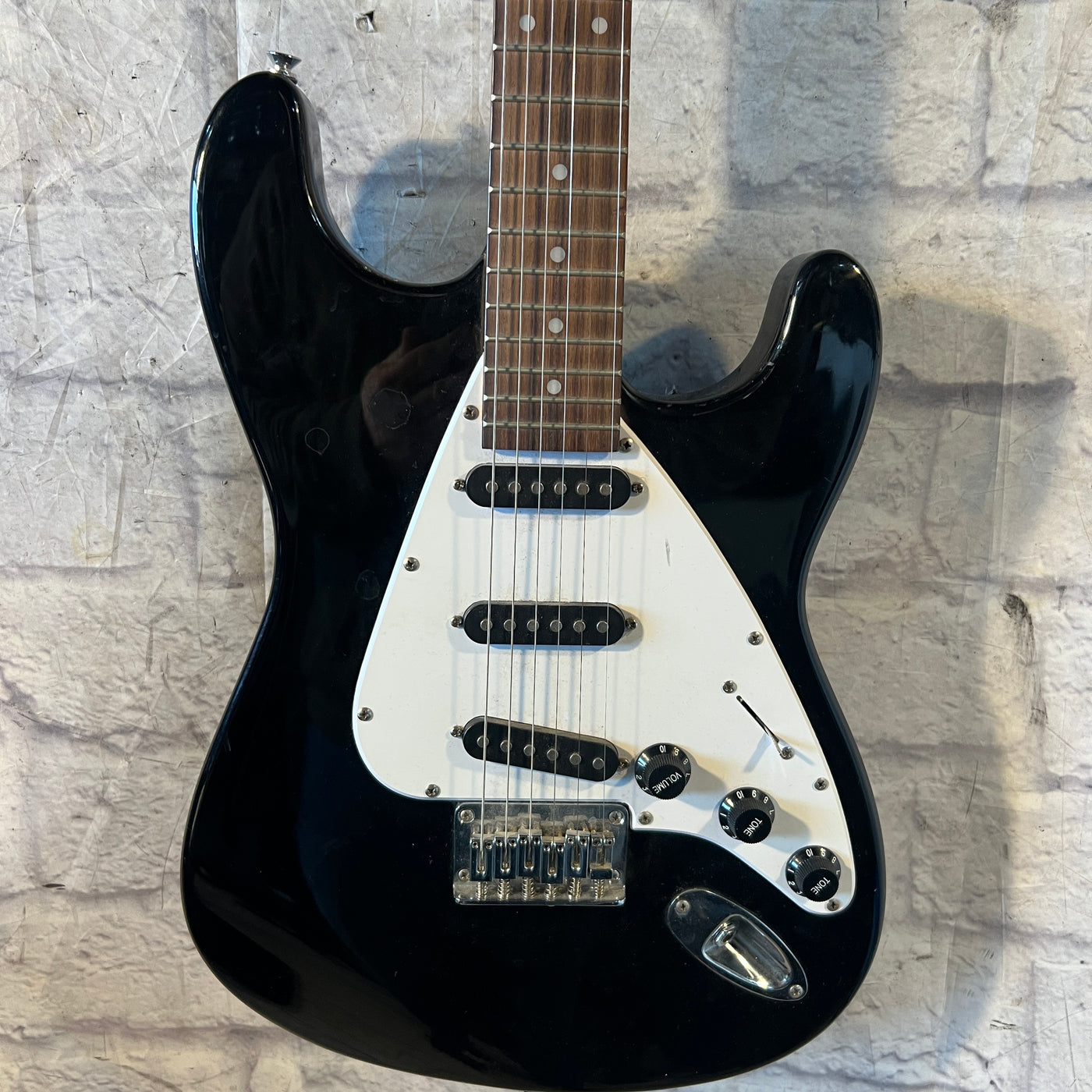 First Act ME1973 Solid Body with Three Single Coil Pickups