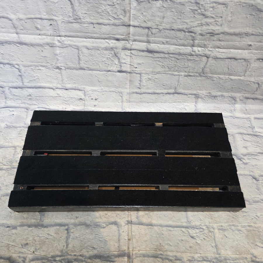 Unknown Solid Wood Pedalboard 30"x15" w/ Power and Audio Passthrough Pedal Board