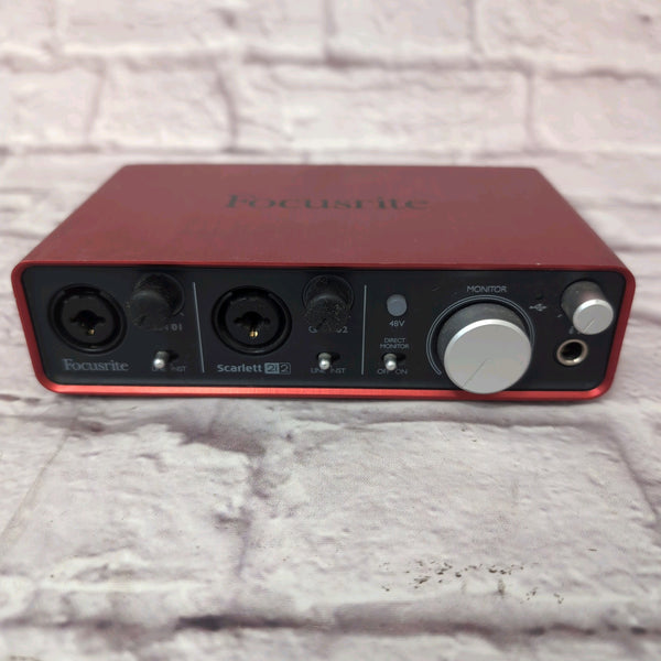 Focusrite Scarlet 2i2 Gen 1 Interface - Evolution Music
