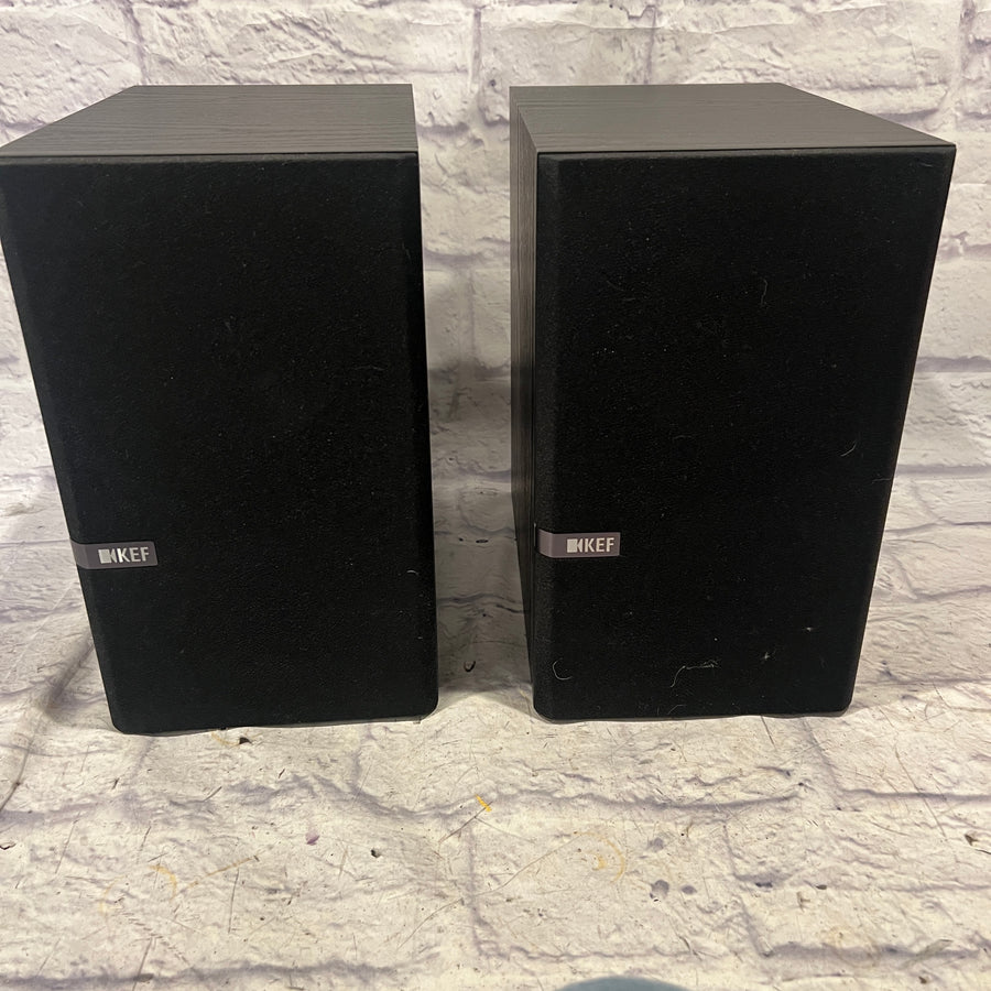 KEF Q100 100-Watt Bookshelf Speakers