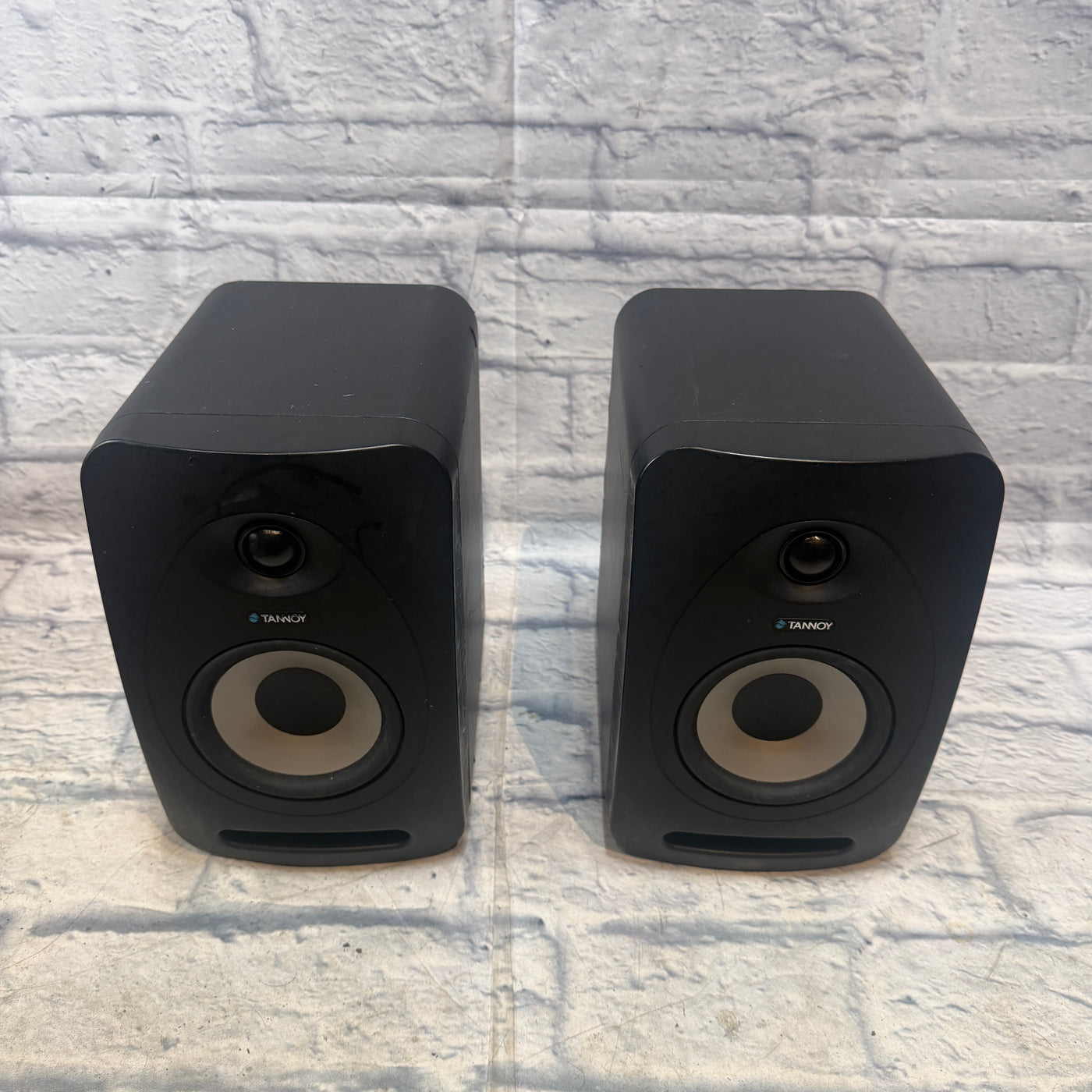 Tannoy Reveal 502 Studio Monitor Pair