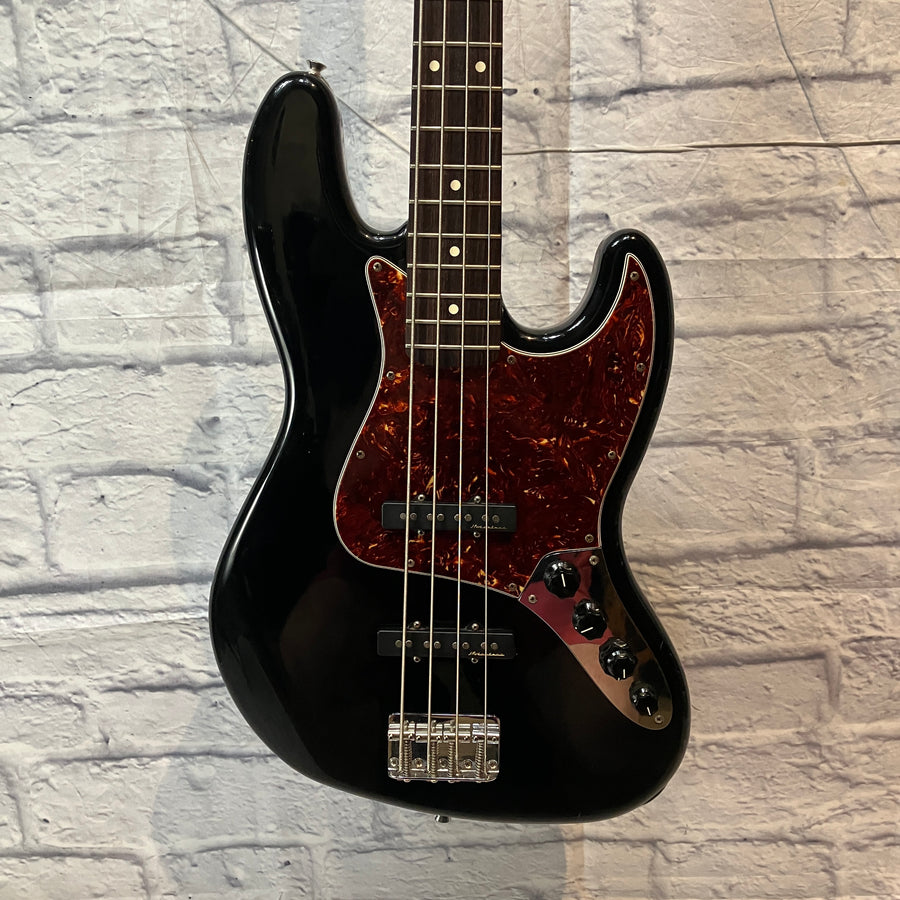 Fender Deluxe Active Jazz Bass Black