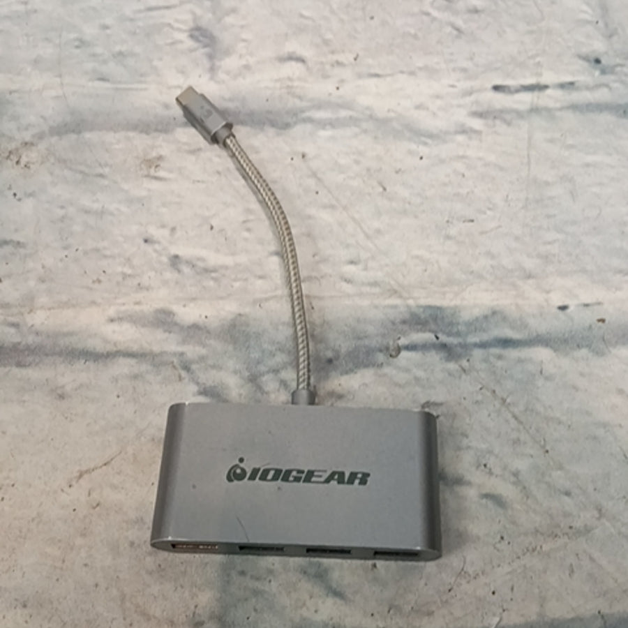 IOGEAR USB C to 4x USB splitter/adapter