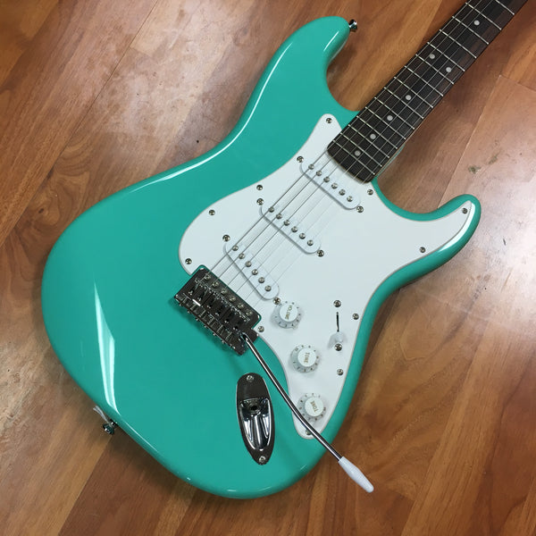 Squier Bullet Strat Surf Green - Evolution Music
