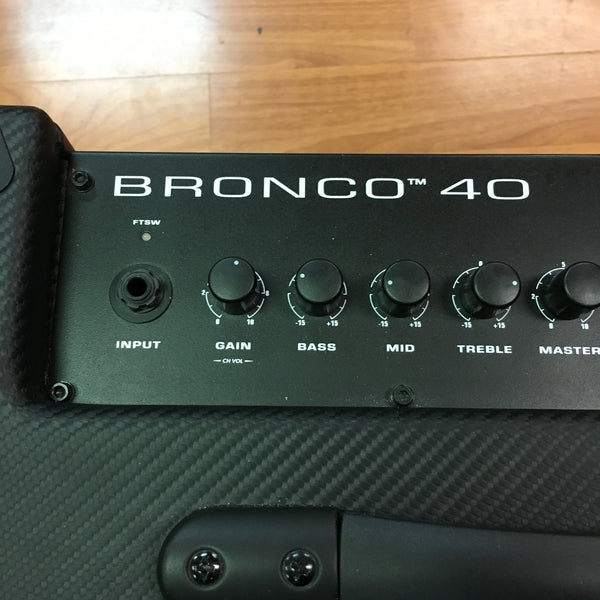 Fender Bronco 40 Bass Combo Amp - Evolution Music