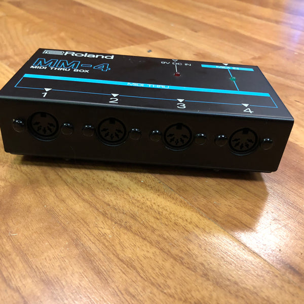 Roland MM-4 MIDI Thru Box 1 In 4 Out - Evolution Music