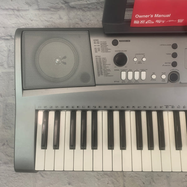 Yamaha YPT-310 Digital Piano Keyboard with Manual and Power