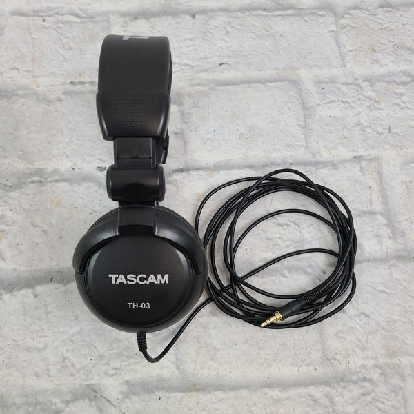 Tascam th03 best sale