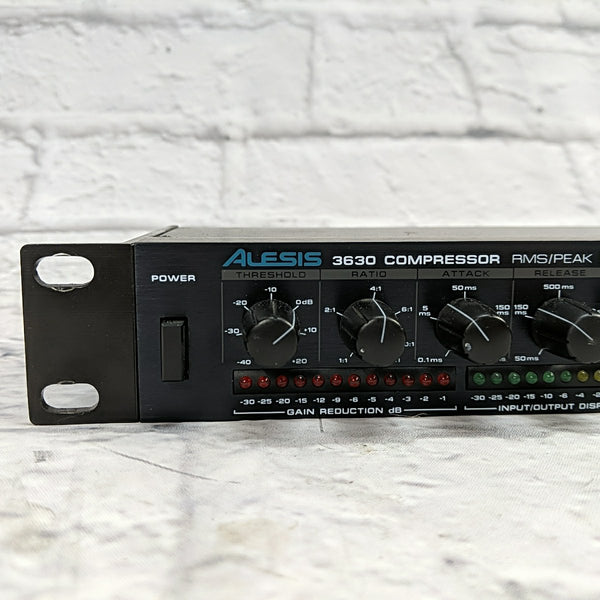 ○ Alesis 3630 Compressor 白い 改造品 良い音です