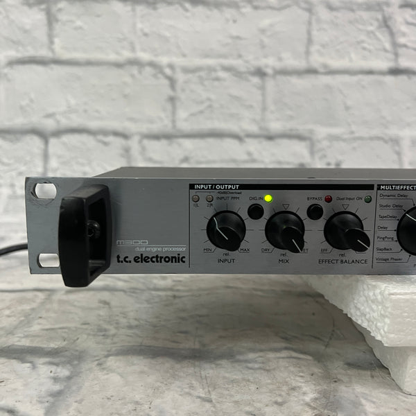 TC Electronic M300 Dual Engine Processor Rack Unit - Evolution Music