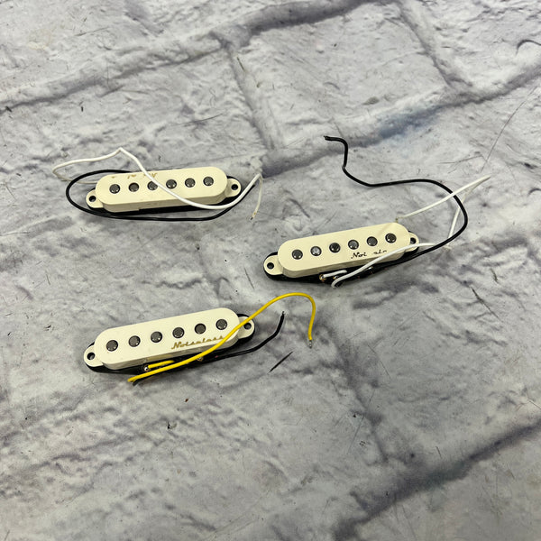 ベース fender vintage noiseless pickup set Fender Vintage Noiseless Stratocaster Pickups 3-piece Set
