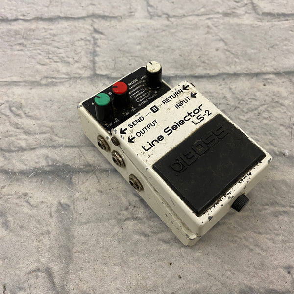 Boss LS-2 Line Selector Pedal - Evolution Music
