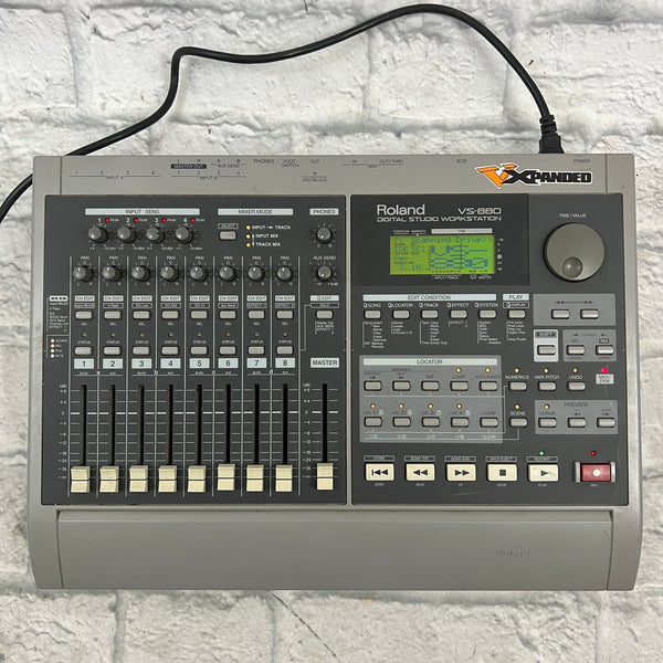 Roland VS-880 Digital Studio Workstation - Evolution Music
