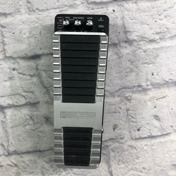 Boss PW-10 V Wah Pedal - Evolution Music