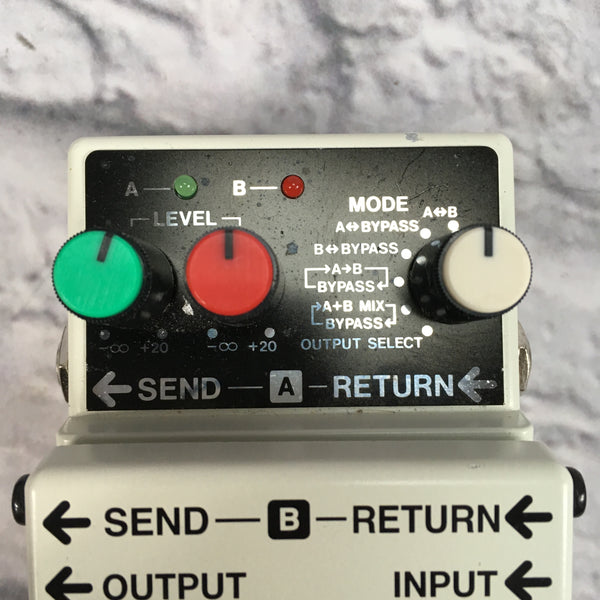 Boss LS-2 Line Selector Pedal - Evolution Music