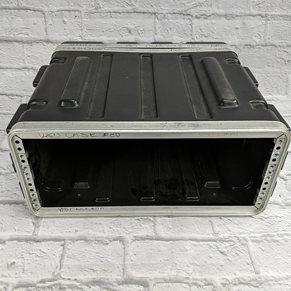 SKB社製 ABS製19インチラック 4U