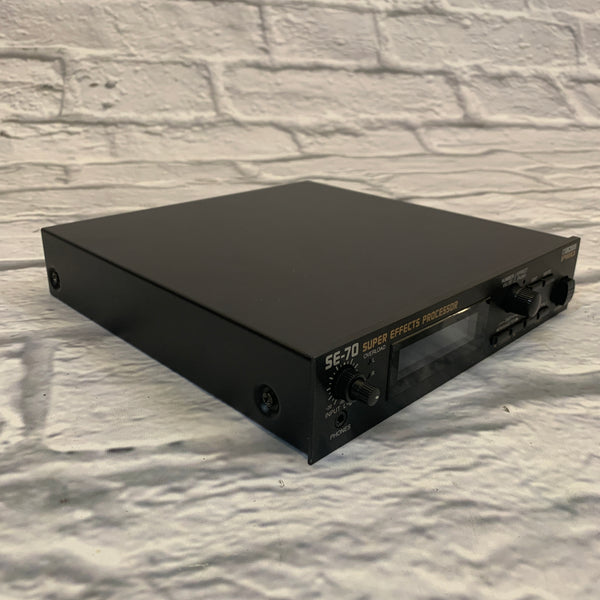 Boss SE-70 Super Effects Processor - Evolution Music