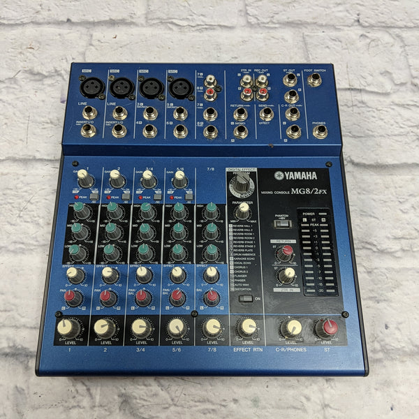 Yamaha MG8/2FX 8 Channel Passive Mixer - Evolution Music