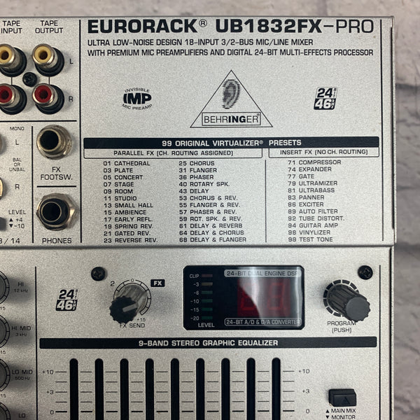 Behringer Eurorack UB1832FX Pro Mixer - Evolution Music