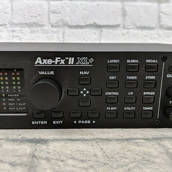 Fractal Audio Axe FX II XL+ Preamp/Effects Processor - Evolution Music