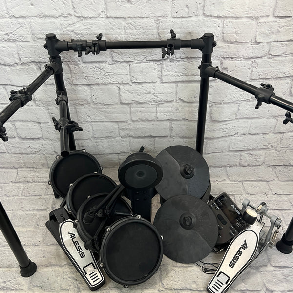 Alesis Nitro Mesh Kit Electric Drum Kit