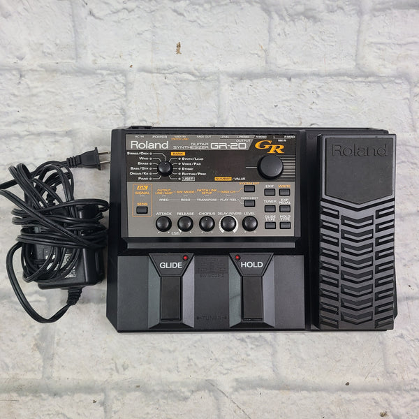 Roland GR-20 Guitar Synthesizer Footswitch - Evolution Music