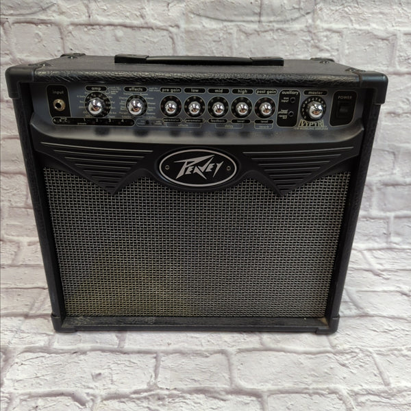 Peavey vypyr store 15w modeling amp