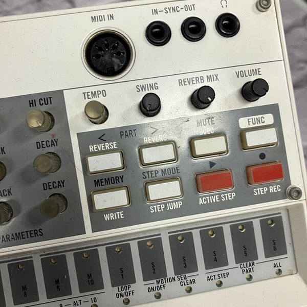 Korg Volca Sample Mini Sampler - Evolution Music