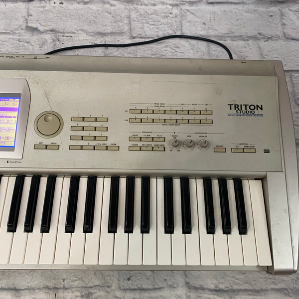 Korg Triton Studio Workstation - Evolution Music