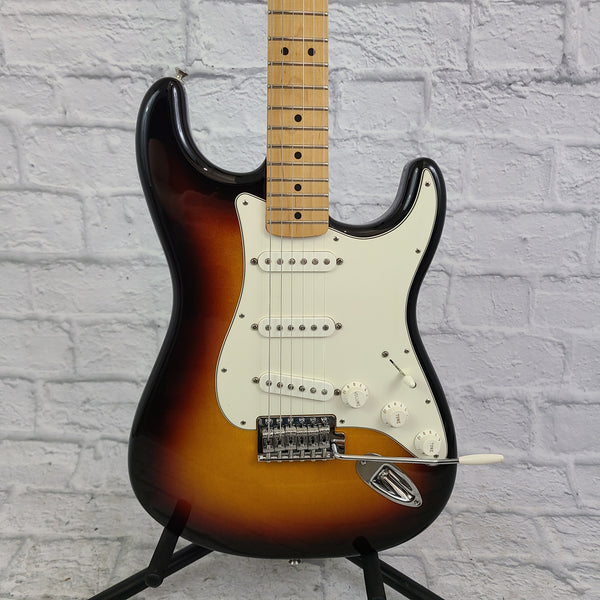 Fender 2009 Stratocaster MIM w/ Maple Neck Evolution Music
