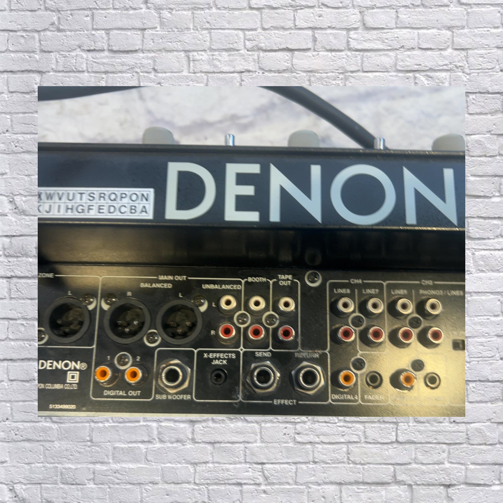 Denon DN-X800 Rack DJ Mixer