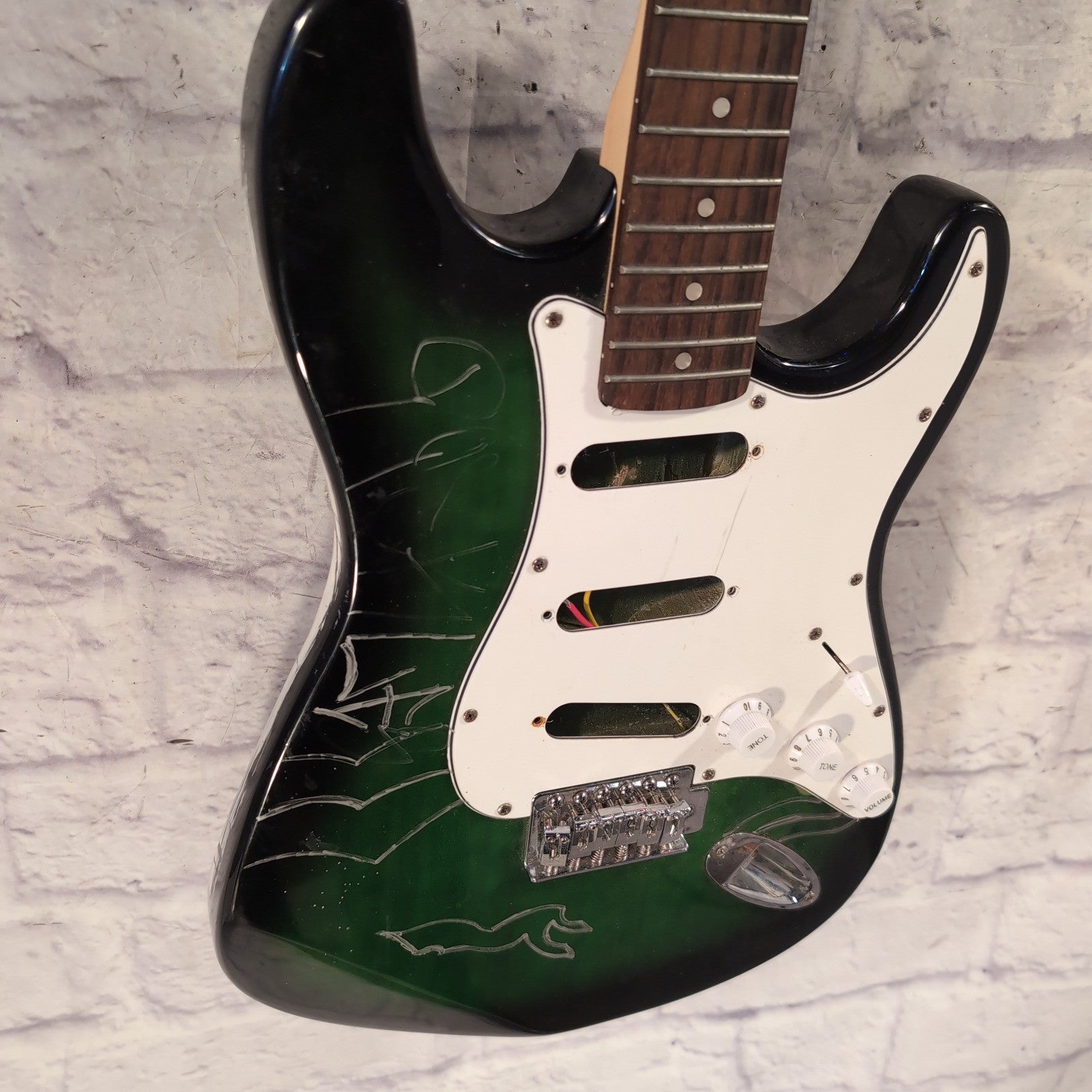 Huntington Strat Style Husk / Project Electric Guitar