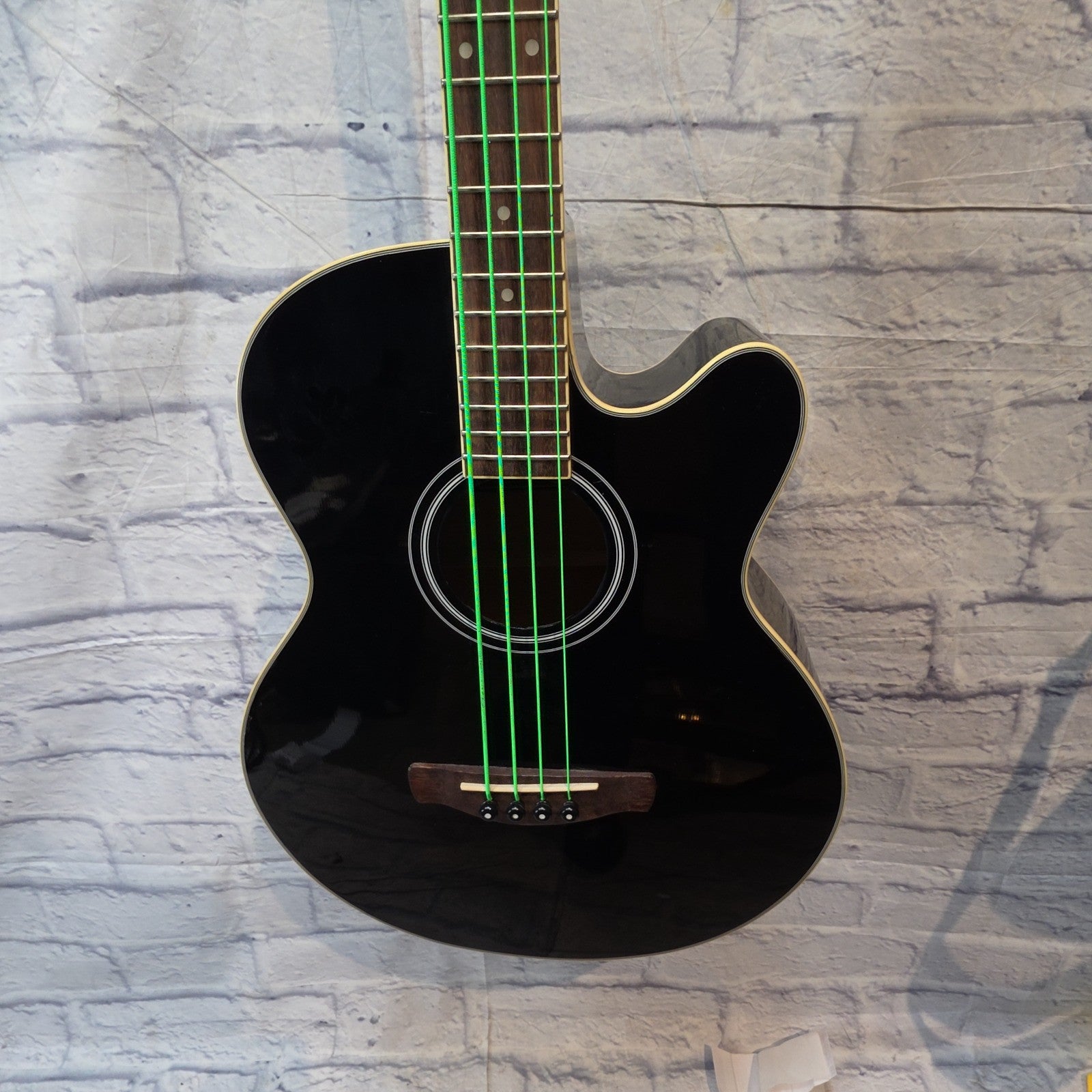 Ibanez AEB5E-BK ( Green Strings)  Acoustic Bass