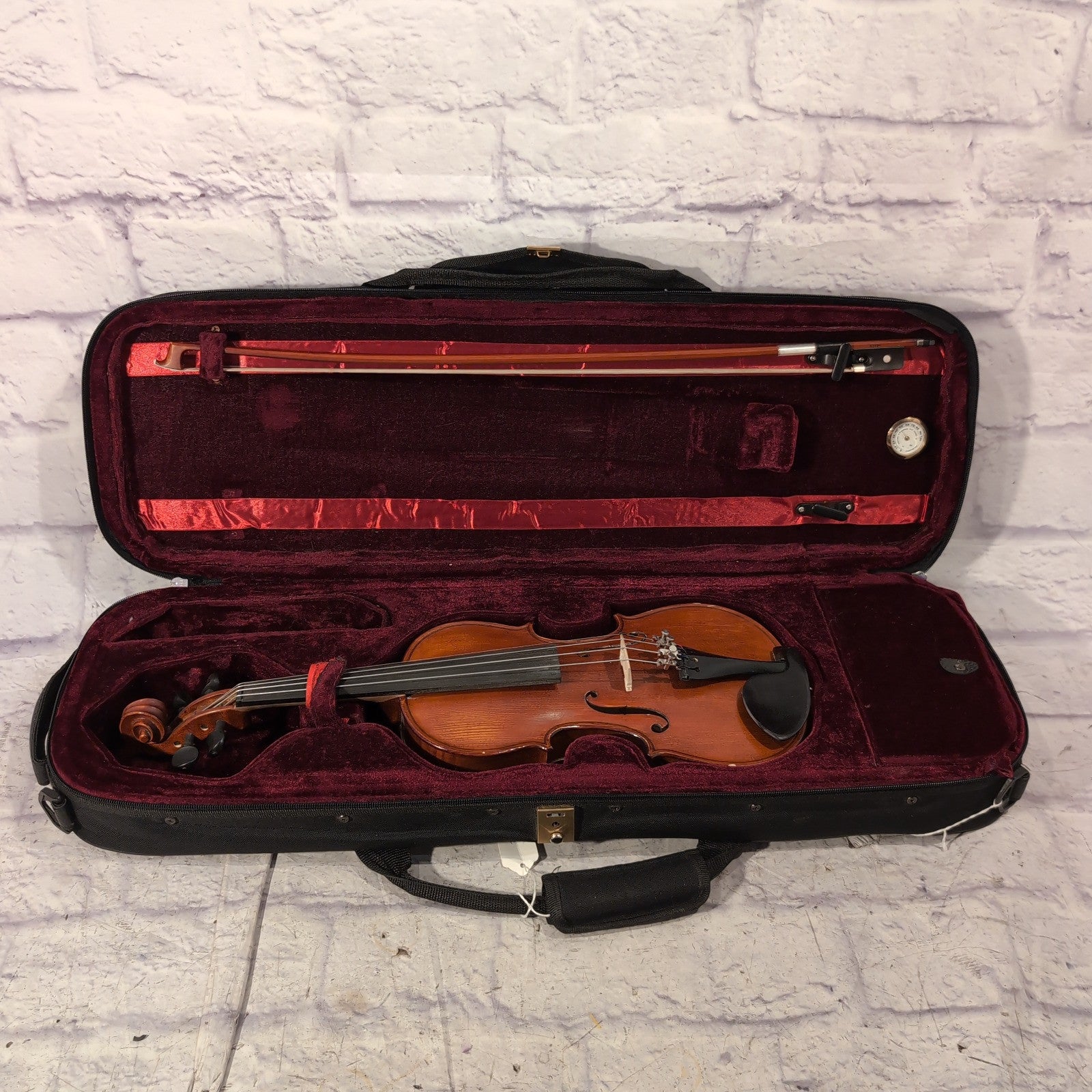 Grottano 12" Viola  - Romania - 2011H34