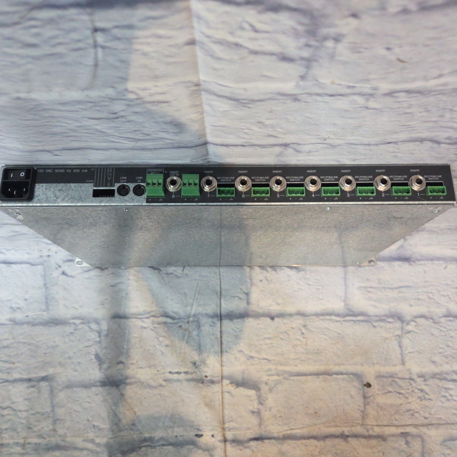 Shure SCM 800 Rack EQ