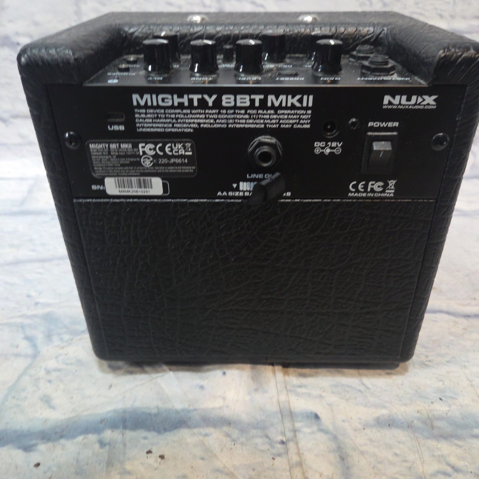 NuX Mighty 8BT MKii Bass Guitar Combo Amp