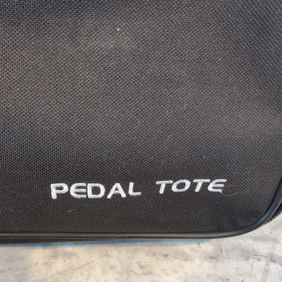 Gator Pedal Tote Pedal Board with Power Supply and Bag
