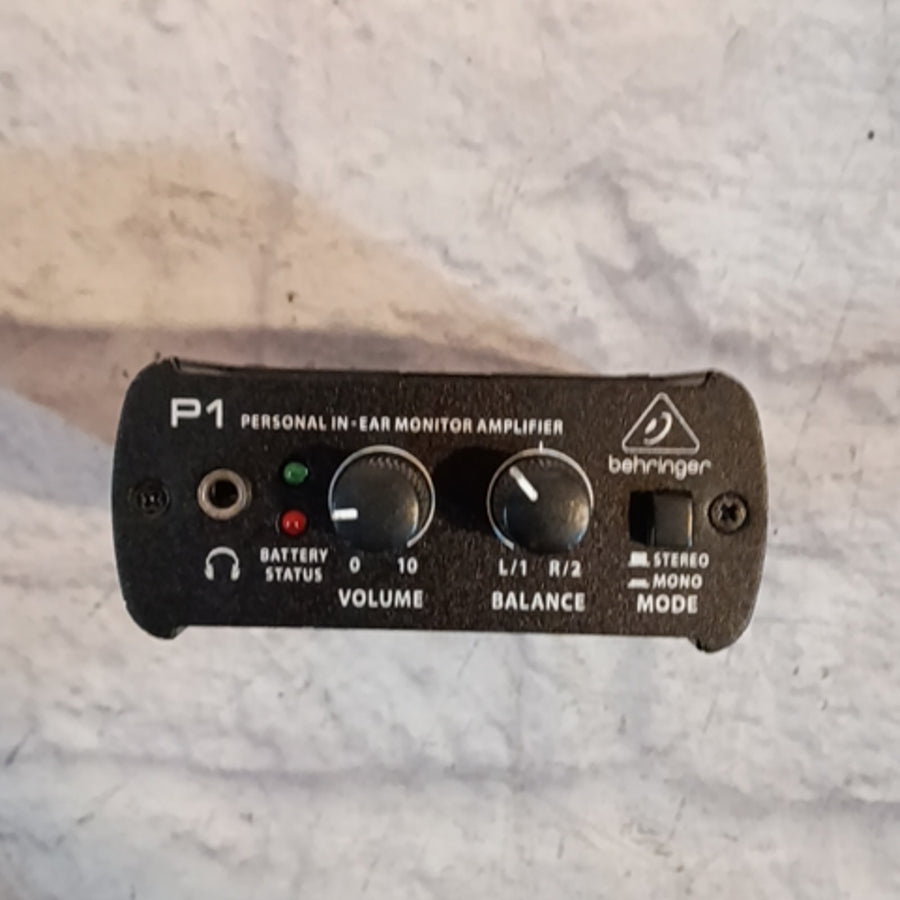 Behringer P1 Headphone Amp