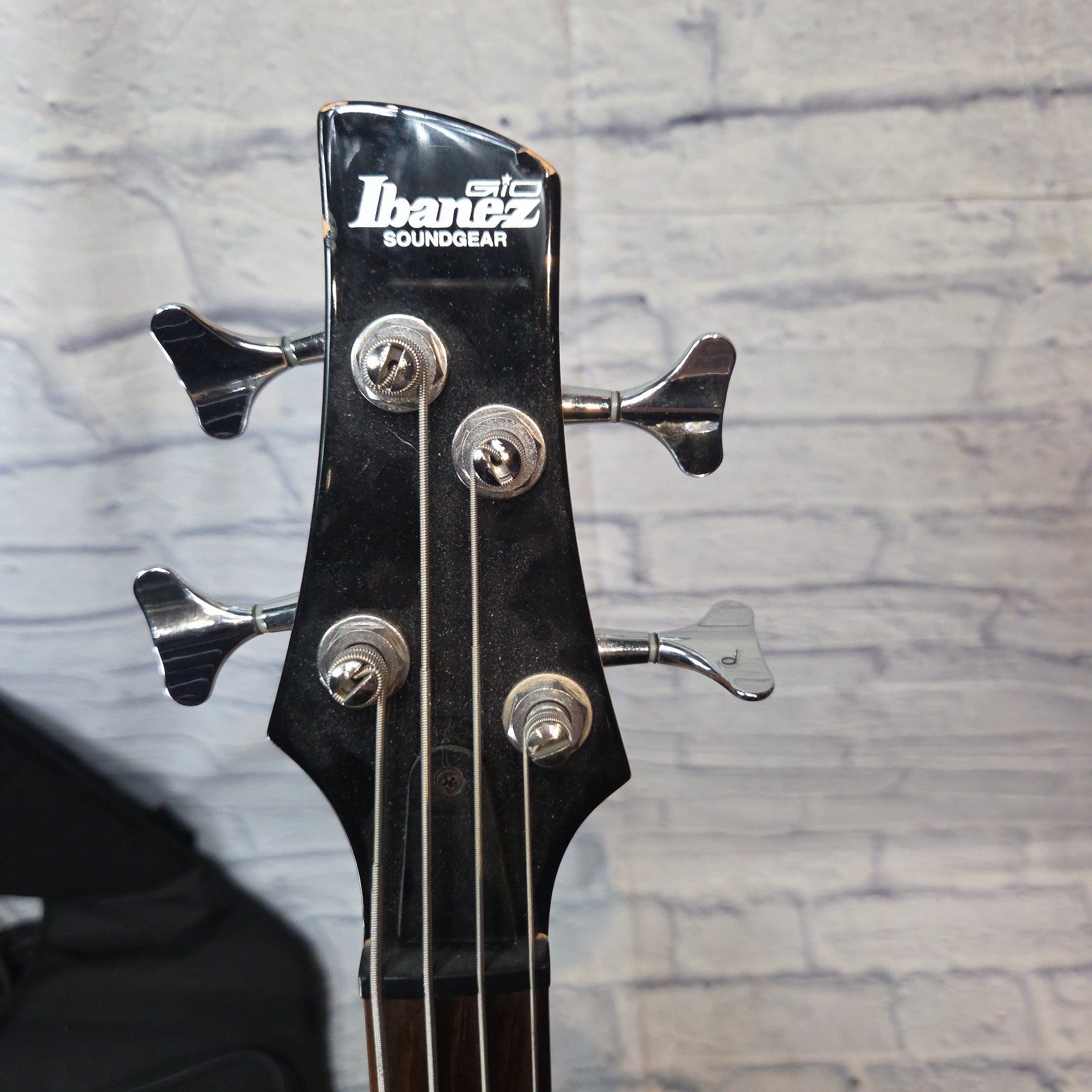 Ibanez Gio Soundgear 4 String Bass Guitar