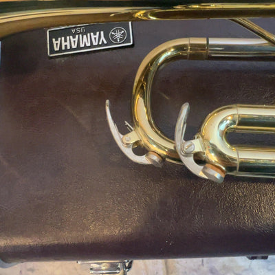 Yamaha YTR-2320 Trumpet with Case Trumpet