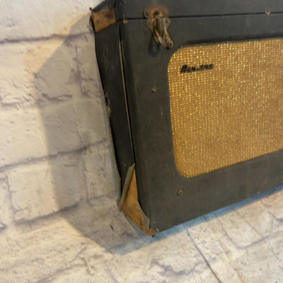 Airline Vintage Amp in Case  Hard Case