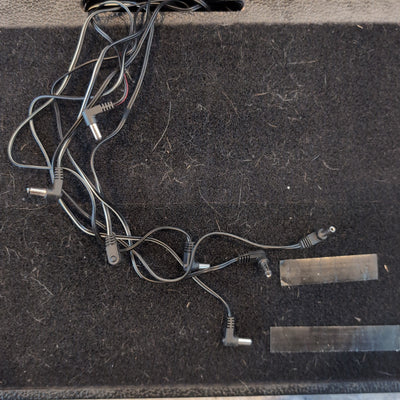 Gator Pedal Tote Pedal Board with Power Supply and Bag