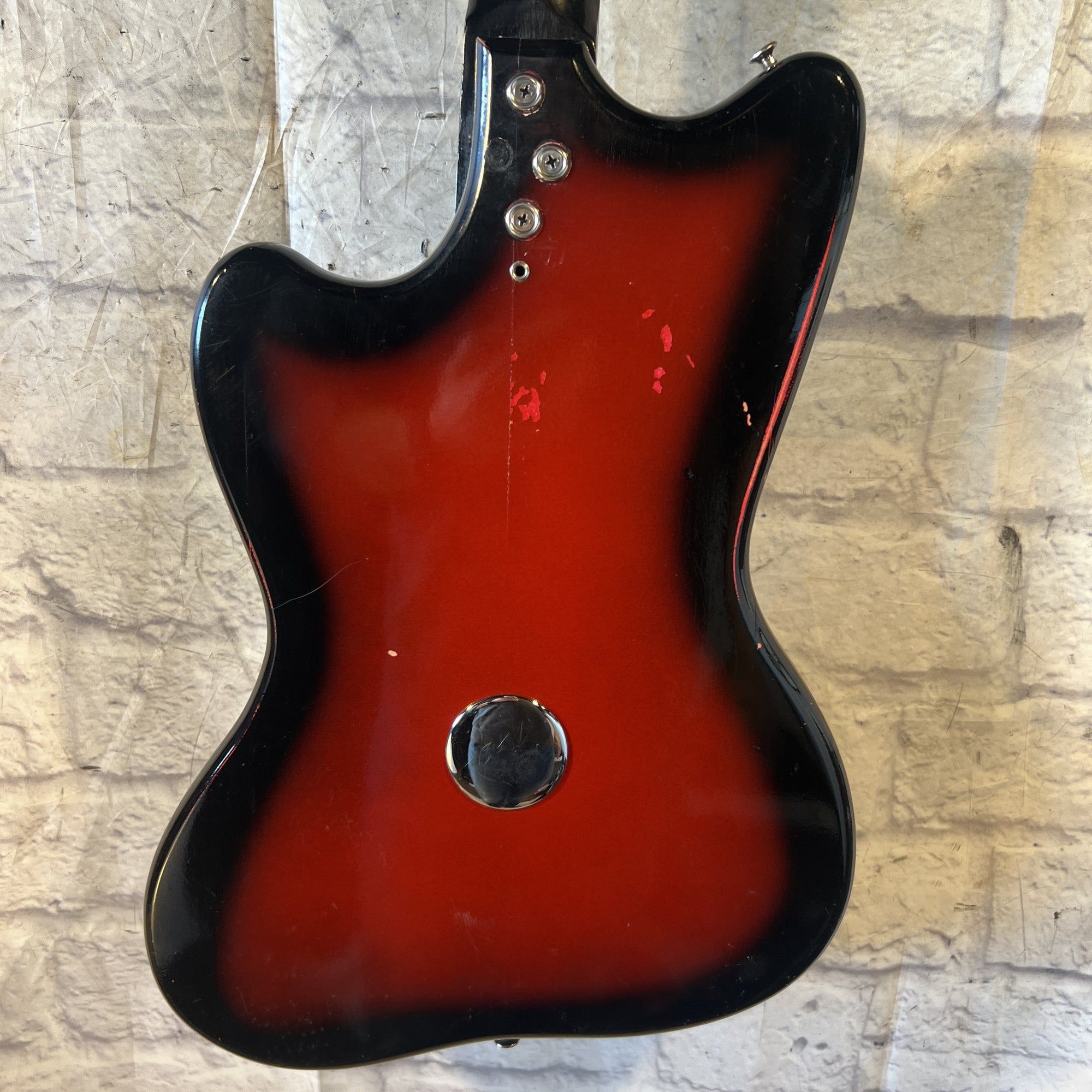 Silvertone Hornet Model 1450 Vintage Lipstick Guitar with Case