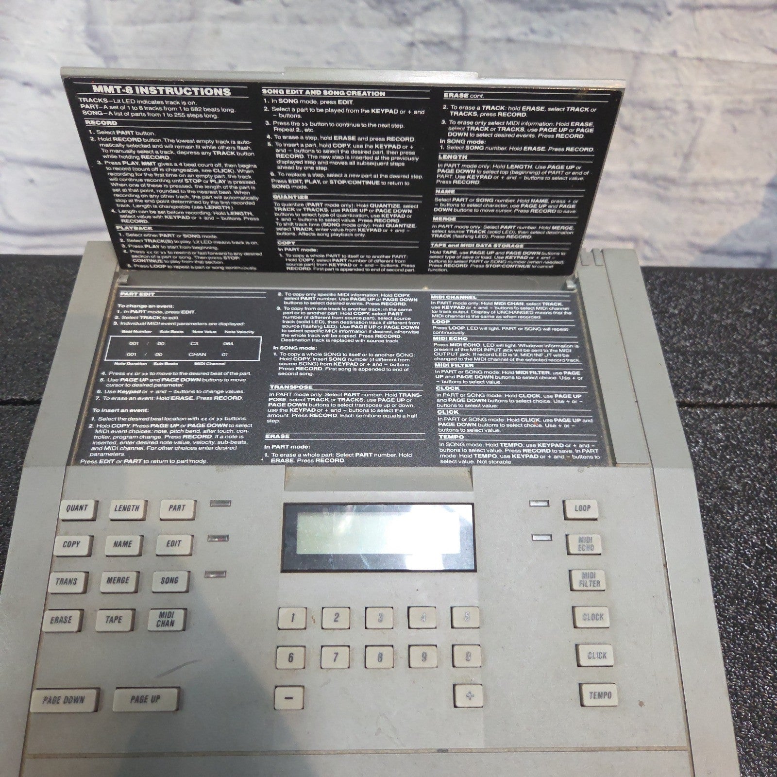 Alesis MMT-8 Multi Track MIDI Recorder Controller