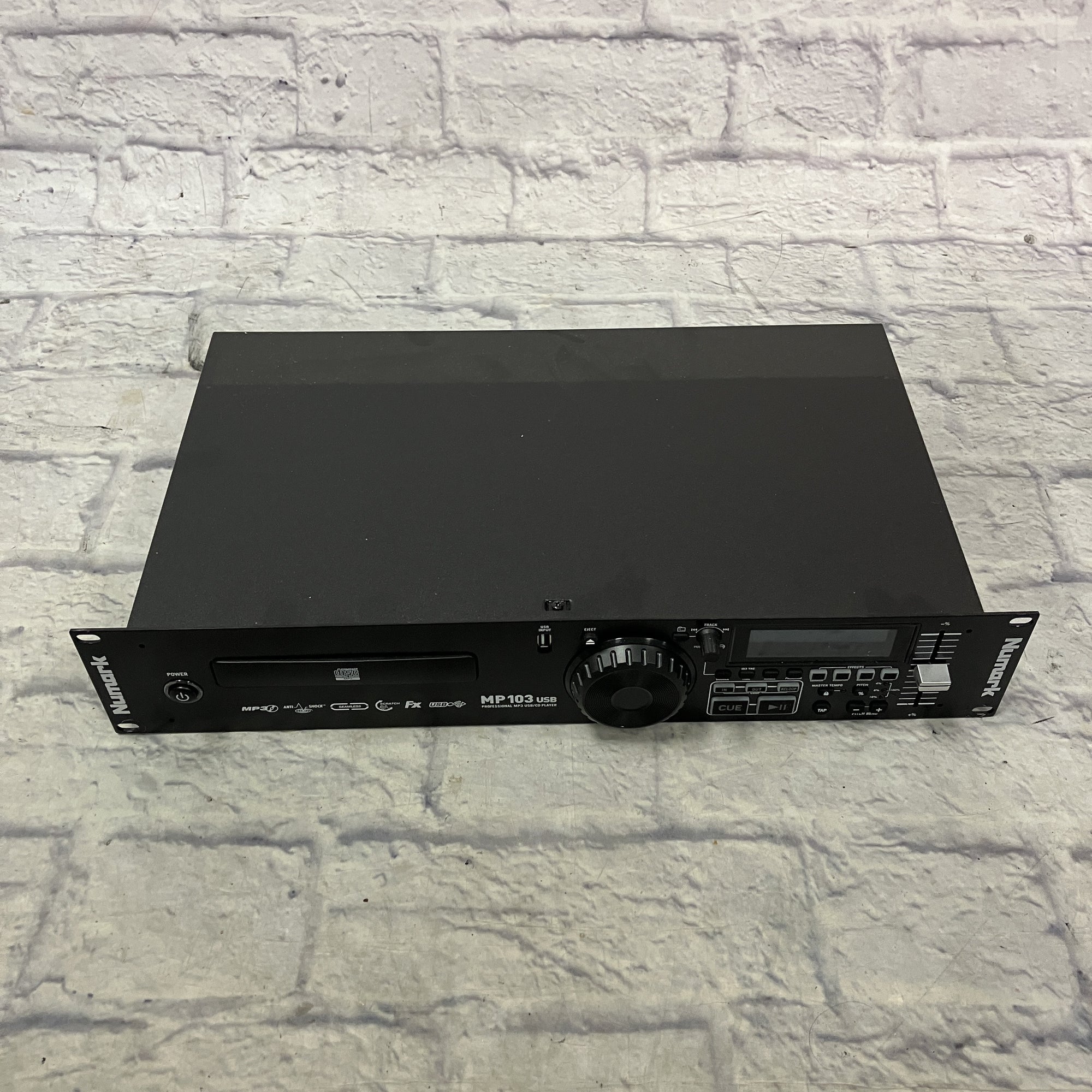 Numark MP103 USB DJ Rack
